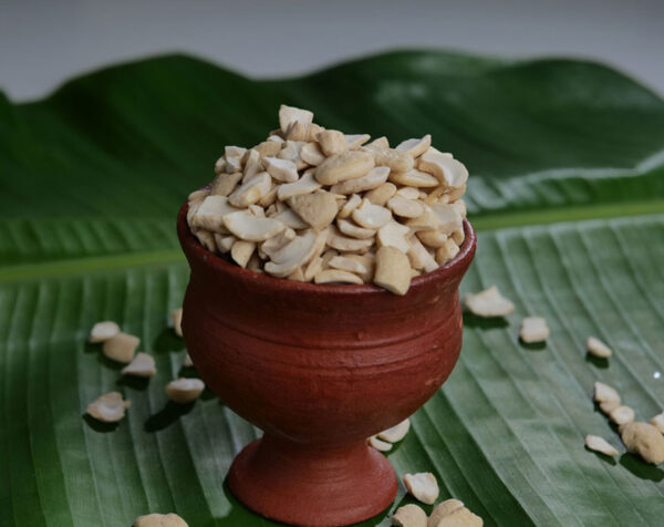 8 Piece Cashew